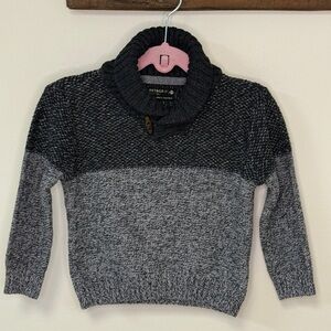 Retrofit: Boy Knit Long Sleeve Gray / Navy Pullover Sweater, Size 2T